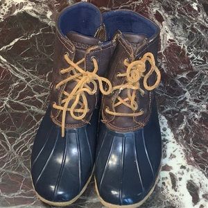 Sperry women’s